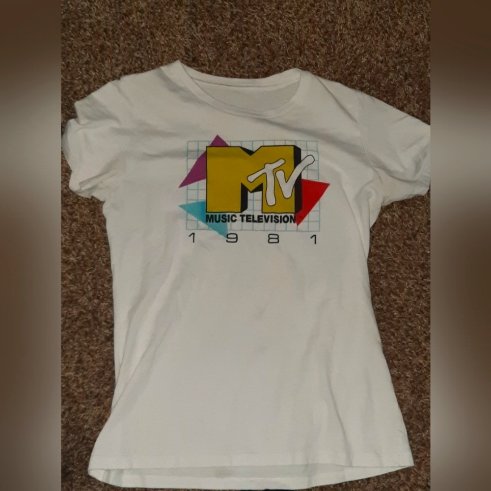 MTV white tee, size 13, from Tee Public.